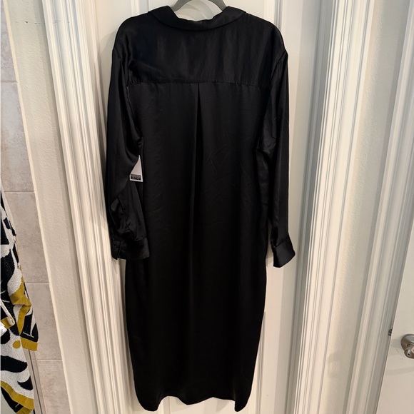 Button down midi dress - Picture 3 of 4